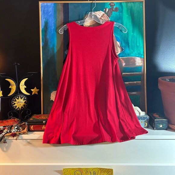 Majora Elegant Red Tank Top with Floral Detail Size M - Picture 8 of 12